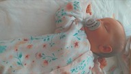 Usypiający dźwięk suszarki dla niemowląt