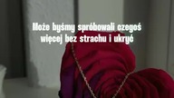 I kiedy mówisz, świat mi się wygina, jakbyś była snem który znowu się zaczyna...
