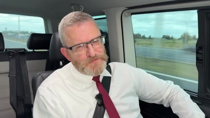Grzegorz Braun szczerze o obcych służbach, propozycjach dla polityk&oacute;w, pracy w UE i zdrajcach (18.07.2025)