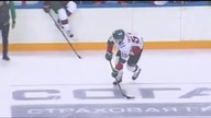 Niecodzienny gol podczas meczu hokejowego