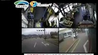 Lot pasażer&oacute;w autobusu