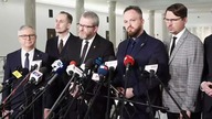 MENTZEN DOSTAŁ GAZEM OD POLICJI STAJĄC W OBRONIE ROLNIKÓW!