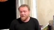 Rosjanin pije Absynta z dodatkiem ognia
