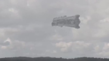 Misterioso objeto gigantesco entrando em portal na Guatemala dezembro 2018 Avistamento de OVNI UFO