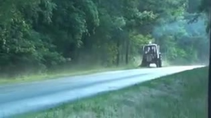 Traktor KOSI znaki drogowe!