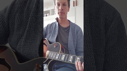 Uczniowie poszli do domu.  Czas poćwiczyć własne, najnowsze kompozycje.  #guitar #jazz #creative