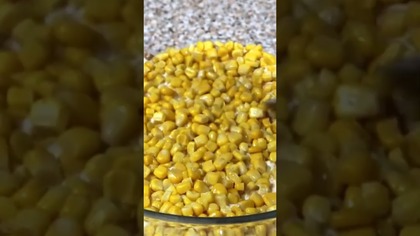 WARSTWOWA SAŁATKA Z CHIPSAMI - Chrupiąca i pyszna! #shorts #viral