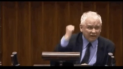 Socjalista Kaczyński i kupowanie głos&oacute;w Polak&oacute;w za ich własne pieniądze