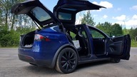 Tesla Model X P90 Falcon Wings