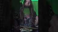 Jak grać na gitarze na płasko / w stylu lap steel? #shorts