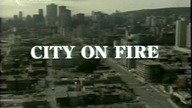 MIASTO W OGNIU (1979) Lektor PL
