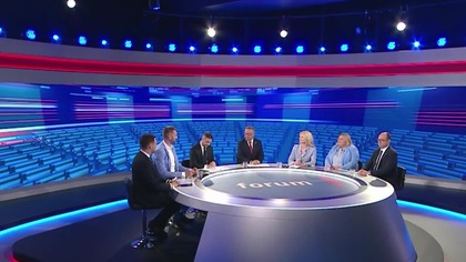 JAKI & MOŻDŻONEK PRZEORALI WYNIOSŁĄ LEWACZKĘ Z PLATFORMY!