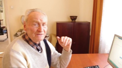 Pierwsze kroki dziadka (92 lata) w internecie