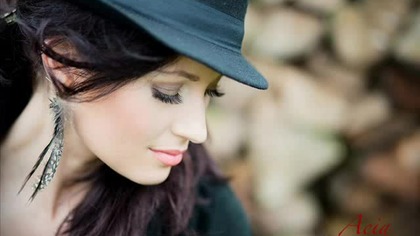 Sibel Make Believe