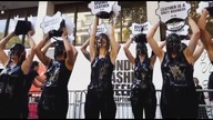 LiveLeak - PETA activists cover themselves in toxic slime during protest at London Fashion Week
