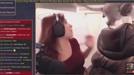 Kot zepsuł jej video czat :)