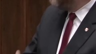 Grzegorz Braun OSTRO: Zaaplikowaliście masowy eksperyment medyczny również niemowlętom!