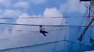 Gdynia Red Bull Slackship, zawody trickline Dar młodzieży 19 08 2017 seria finałowa część II i dek