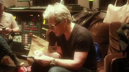 Jon Bon Jovi Sings Chinese Love Song for Valentines Day in China