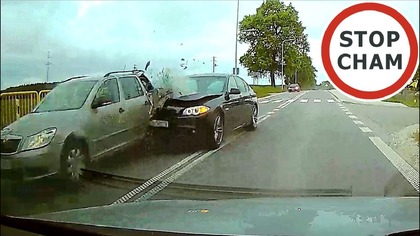 Wypadek - oszukałem przeznaczenie ...  BMW najechało na Skodę #1866 Wasze Filmy