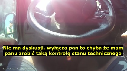 Policyjny agresor atakuje spokojnego kierowcę podczas kontroli drogowej.  A ten wszystko nagrał! #282
