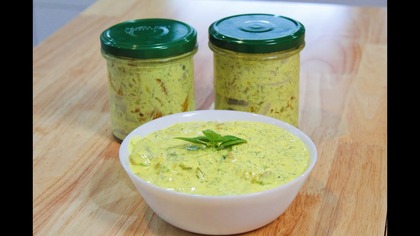 Śledzie w sosie jogurtowo koperkowym z kurkami idealny przepis na Święta