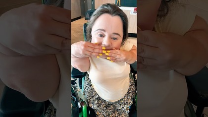 Zmiana paznokci  | #shorts | Magdalena Augustynowicz