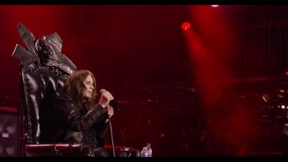 Black Sabbath - War Pigs - Back To The Beginning