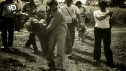 Paweł Alojzy Tuchlin (ur. 28 kwietnia 1946 w G&oacute;rze, zm. 25 maja 1987 w Gdańsku)  polski seryjny morderca o kryptonimie milicyjnym Skorpion. Skazany na karę śmierci i powieszony za zab&oacute;jstwo 9 kobiet oraz usiłowanie dalszych 11 zab&oacute;jstw, kt&oacute;rych dokonał w latach 19751983.