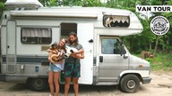 CYFROWI NOMADZI W KAMPERZE (+ 2 koty i 1 pies)