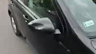 kobieta zamkla dziecko w aucie w Cieszynie około 23 stopnie