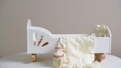 Kołyska dla lalek z akcesoriami Tender Leaf Toys