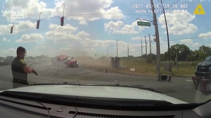 Fugitives Caught on Tape - S01E14 (lektor PL)