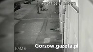 Brutalne pobicie 40-latka w Gorzowie. Nagranie z monitoringu miejskiego