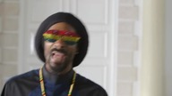 Snoop Lion feat  Angela Hunte - Here Comes The King
