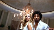 Shaggy - Luv Me, Luv Me ft  Samantha Cole (teledysk)
