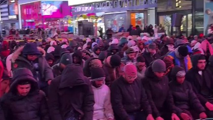 Times Square  Nowy Jork upadek USA    podbój  muzułmański