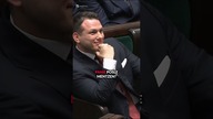 Ćwik zaatakował Mentzena.  Lider Konfederacji pukał się w głowę