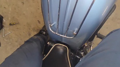 Gaźnik wyczyszczony, zawory i zapłon ustawione.  Triumph żyje!