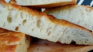 Pyszny i tani chleb bez zagniatania idealny na obecne czasy focaccia