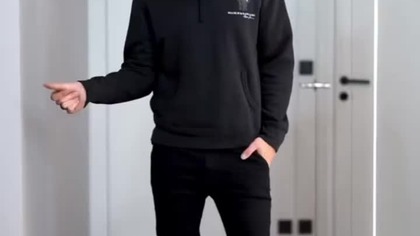 Budujemy męska garderobę - czarne jeansy