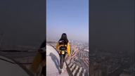 Masz lęk wysokości? Zhongyuan Tower w Zhengzhou w Chinach.
