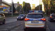 Policja demonstruje jak wyłapać mandat na 500 zł i 10 pkt karnych w praktyce