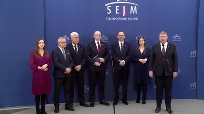 EKIPA BRAUNA VS JÓZEFACIUK W GŁOŚNEJ SPRAWIE WYRZUCENIA KRZYŻA DO KOSZA!