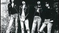 RAMONES - Locket Love