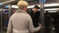 Katarzyna Figura uwięziona. Nie może wydostać się z imprezy