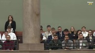 BUDŻET SIĘ WALI, A ZANDBERG ROZDAJE CUKIERKI W SEJMIE! JAK W PRZEDSZKOLU!