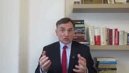 Ziobro się obudził i m&oacute;wi o globaliźmie. uderzając potajemnie w pro-globalistyczny rząd Tuska 