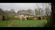 100-letnie OPUSZCZONE GOSPODARSTWO odkryłem na Google Earth  pełne maszyn z poprzedniej epoki
