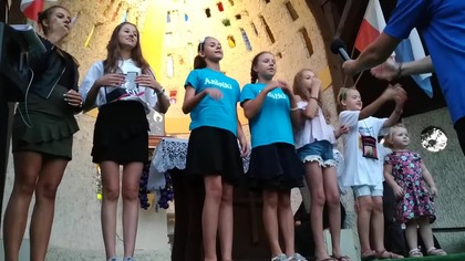 Schola Aniołki z Markuszowa podczas apelu w Bełżycach - 40.  Lubelska Pielgrzymka na Jasną Górę